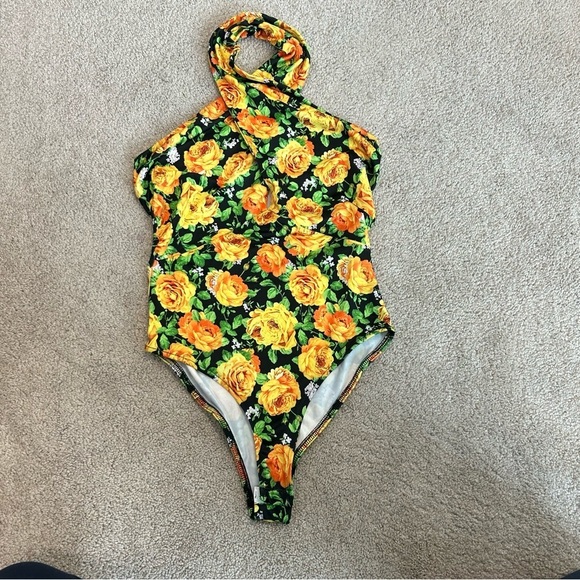 Zara black yellow rose floral flower halter CROSS NECK BODYSUIT Sz S NWT - Picture 5 of 14